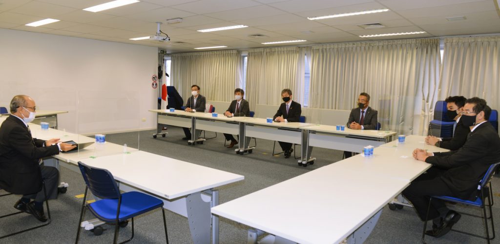 JAL一行6人が対面訪問　2010年11月10日