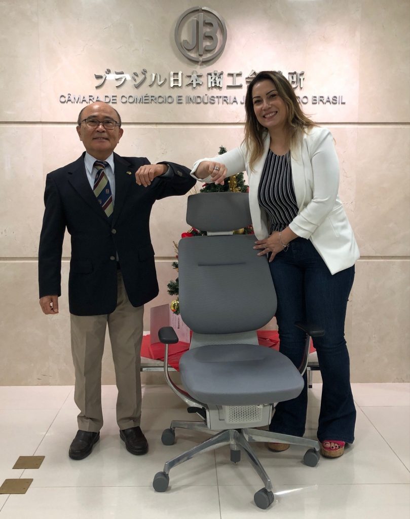 コクヨのオフィスチェアー販売会社FK Grupo社が会議所を訪問 (2021年12月9日)