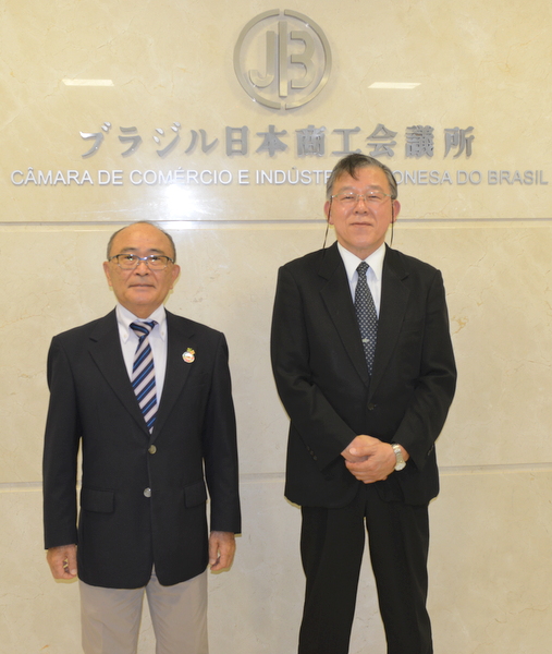 Kenbridge社の河野代表が平田事務局長を訪問　