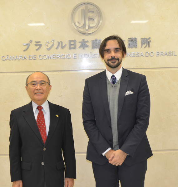 Licks Advogadosのロベルト・カラペット弁護士が訪問