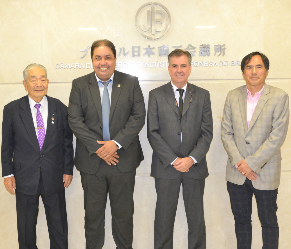 サンパウロ州ボツカツ市役所一行が訪問