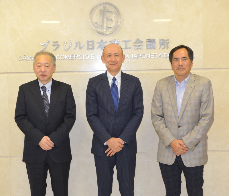 南米日本製鉄の秋山雄一社長並びに後任の宮原達也社長が訪問