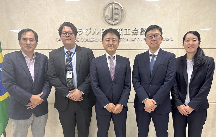 JICAブラジル事務所の青木一誠次長一行が訪問