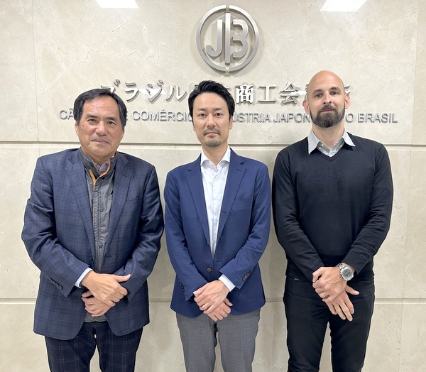 Colorkrew Inc.一行が訪問