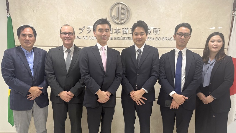 Japan Tobacco Inc. / JTI US Holding Inc. / JTI Brasil一行が訪問