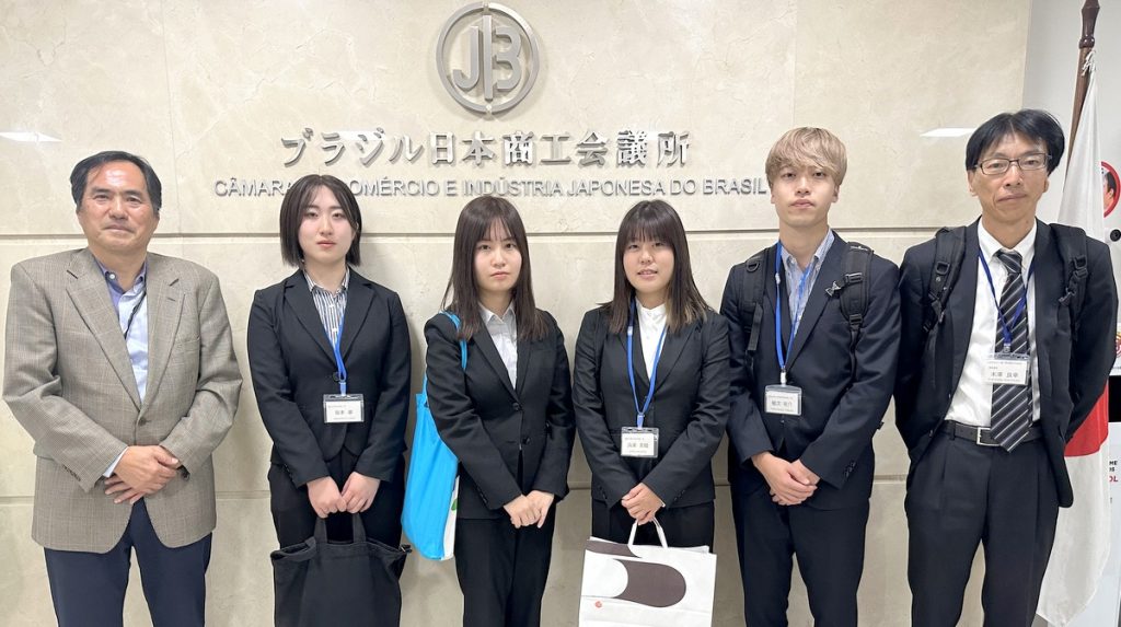 香川大学及び徳島文理大学一行が訪問